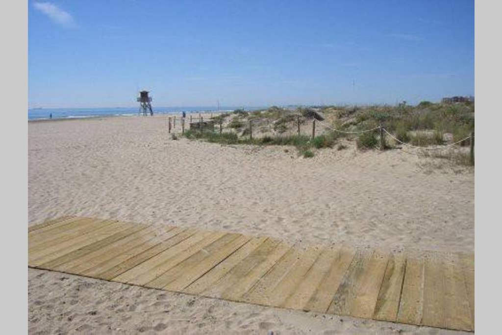 Apartamento En Playa Canet De Berenguer Canet d'En Berenguer Dış mekan fotoğraf